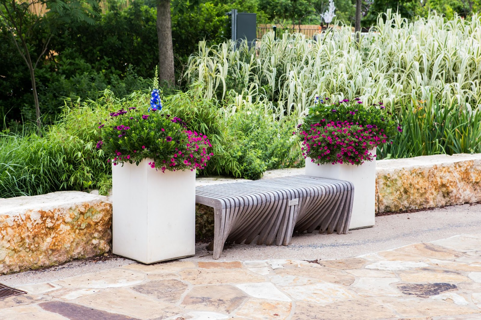JCS-86474 Tall Cube Planter, 19 in.
